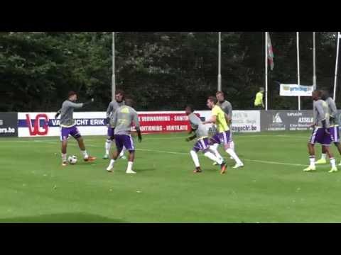 Andonline KSV Bornem - RSC Anderlecht Mahmoud Hassan Trezeguet warming-up