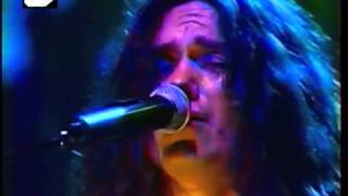 Jaguares - Por un beso (En vivo Auditorio Nacional 2001).mp4