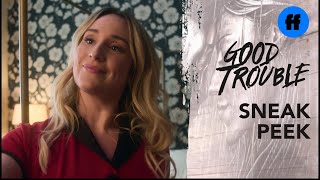 Good Trouble Season 3, Episode 17 | Sneak Peek: Davia Tries Out A New Look