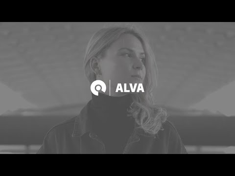 Premiere: Alva @ Ismus Showcase | BE-AT.TV