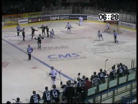 2. kolo play-out O2 extraligy: HC GEUS OKNA Kladno - BK Mladá Boleslav