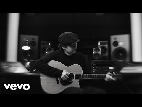 Louis Dunford - The Boy Who Could Fly (Visualiser)