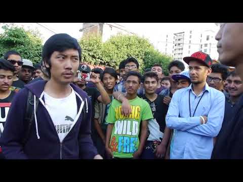 Easi 12 Vs Laure   Raw Barz RAP BATTLE