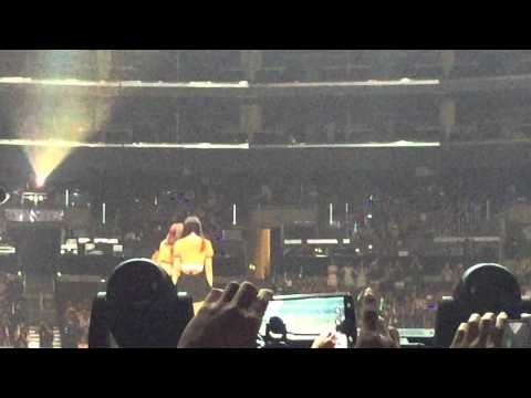 #AOA entering on stage #KCON15LA