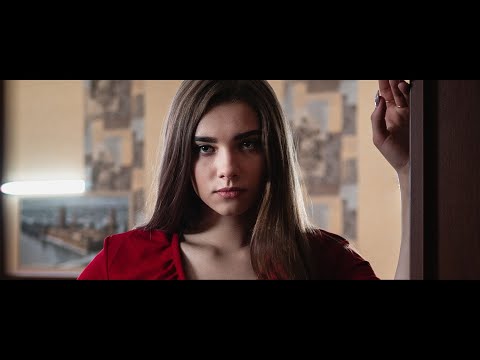 Adding cinematic black-bars to the video in Premiere Pro