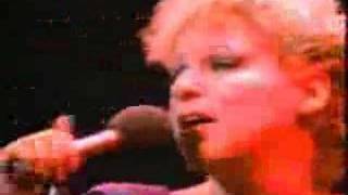 Bette Midler - Stay With Me