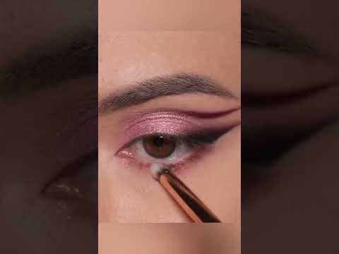 This makeup looks so beautiful🔥: #makeup 😍 #shortvideo #shorts #تجميل  @Makeup_beauty_78