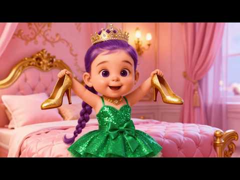 😱💄 Rumi Is Wearing Makeup And Walking The Catwalk For The First Time