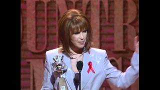 Patty Loveless Wins Top Female Vocalist - ACM Awards 1996
