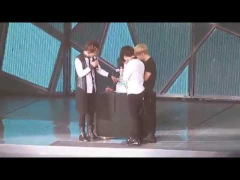 140622 SWC 3 Jakarta - SHINee Anniversary Cake