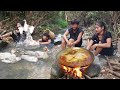 Duck curry spicy delicious for dinner - Survival skills in jungle