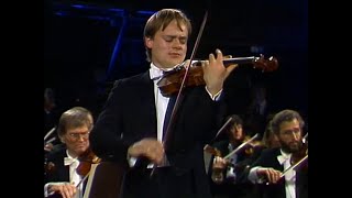Download lagu Tchaikovsky: Violin Concerto/ Zimmermann/ Maazel チャイコフスキー：ヴァイオリン協奏曲 フランク・ペーター・ツィンマーマン / マゼール mp3