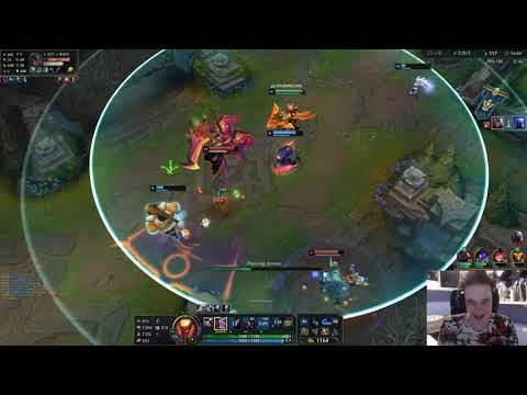 Crownshot shows a trick with Prowler's claw