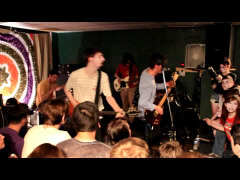 Tigers Jaw - Between Your Band And The Other Band
