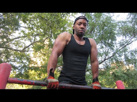 Mr Klean - 50 Muscle Ups and 200 Push ups in 15 Minutes Challenge | Thats Good Money