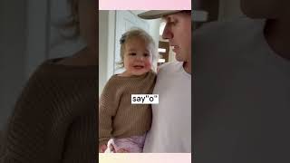 Parents teach their babies to say"pinocchio", babies' pronunciation are so cute