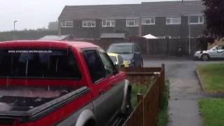 preview picture of video 'Heavy Rain in Thatcham'