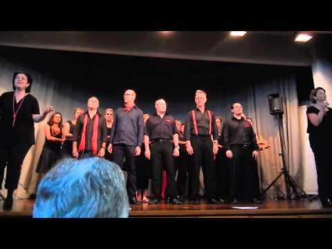 b-live - The Shoop Shoop Song (It's in his kiss) - 16/06/2013 @ Felix & Regula Saal Zürich