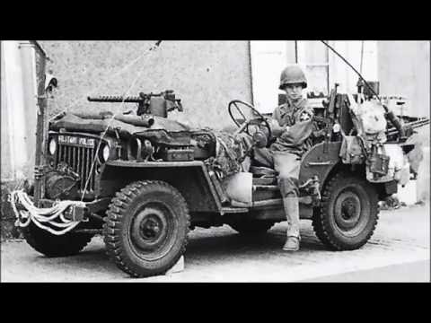 Wabi Daněk-  Kříž z plastiku