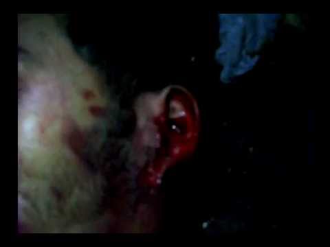 جثمان ابراهيم الشحاذة أحد عناصر كتيبة أنوار الحق والذي قتل أثناء محاصرة اللواء 93 في عين عيسى في ريف الرقة