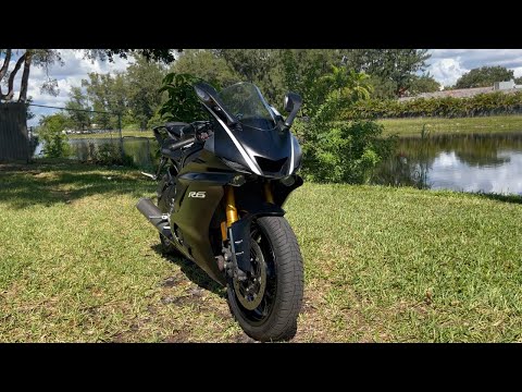 2017 Yamaha YZF-R6 in North Miami Beach, Florida - Video 1