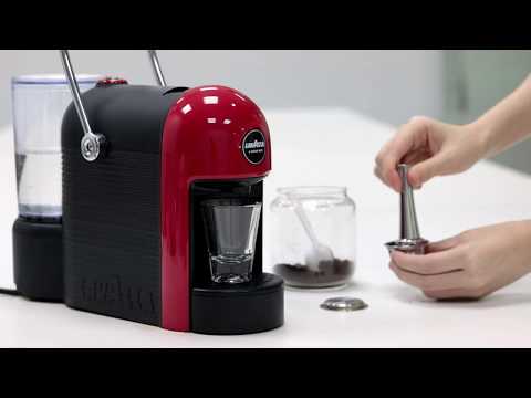 How to ues iCafilas Lavazza A Modo Mio capsule？