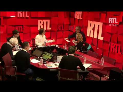 Stéphane Bern reçoit Sandrine Bonnaire dans A La Bonne Heure du 26 03 15 Part 1 - RTL - RTL