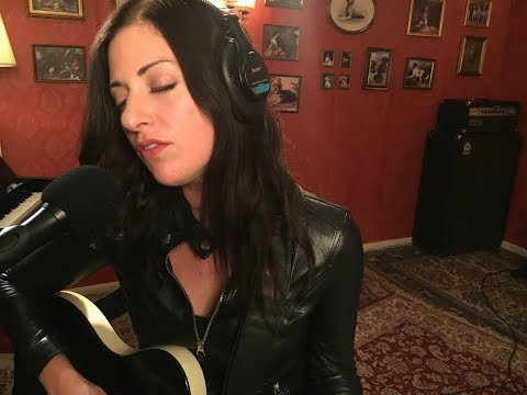 ANDREA RAMOLO  - Hey Hey Hey (#offthecorner)