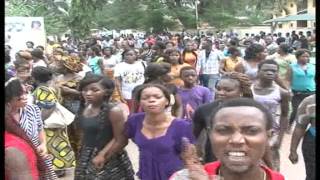 Protesting traders storm Edo State Govt. House