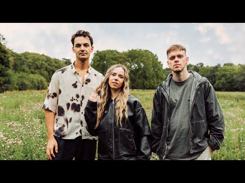 Andromedik, A Little Sound & Basstripper - Sunlight