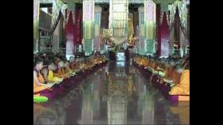 preview picture of video 'The Grand Prayer Offering of the Medicine Buddha Part 4/5'