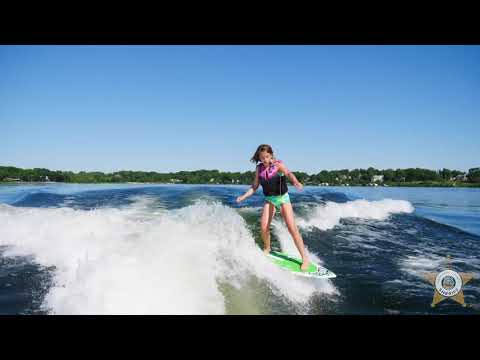 The 10 Rules for Boating Etiquette