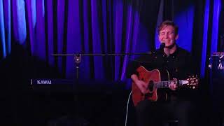 Video Michael Hrdý: Uplé džíny