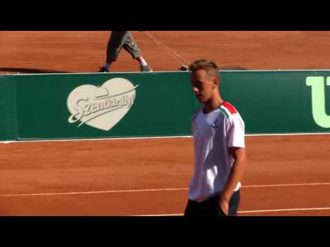 Peter Makk def. Nicaise Muamba