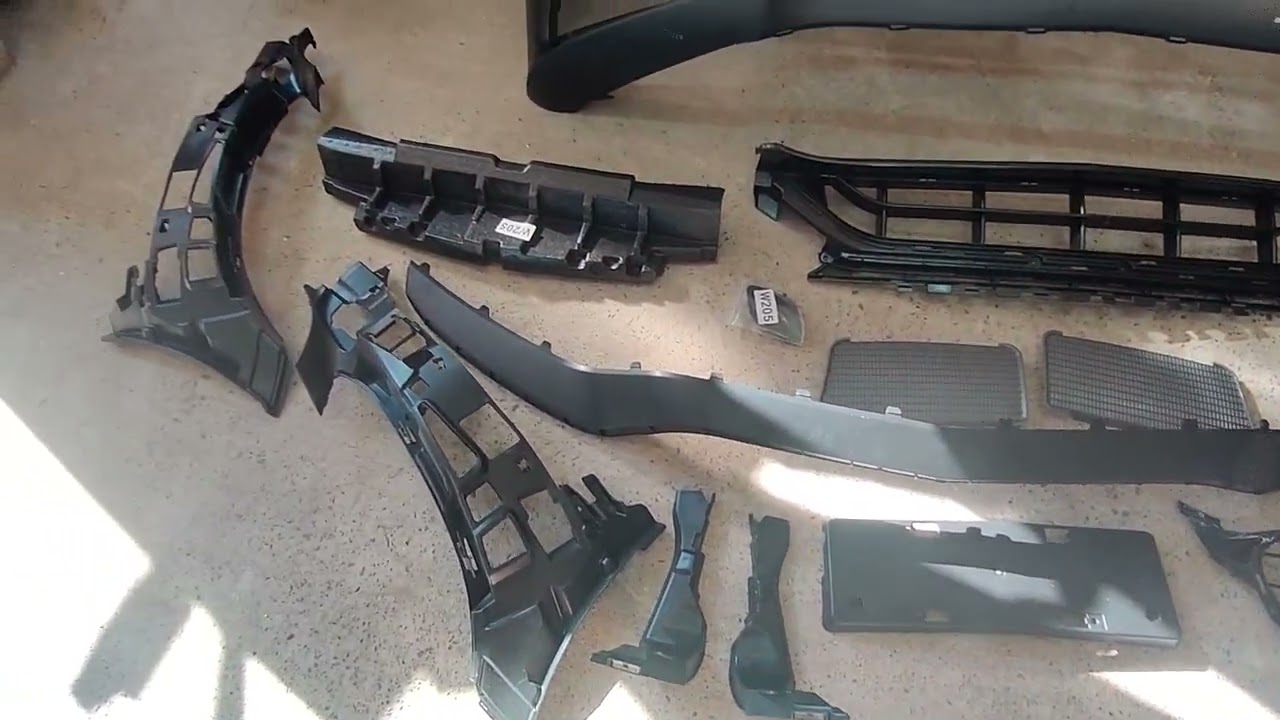 Mercedes C-сlass W205 2014-2021 рр. Передній бампер в зборі (AMG C63-designs 2018-2021) Video 1