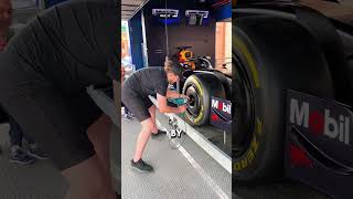 Download lagu How Fast Can You Change an F1 Tire(@joe_duchesne) mp3 Download lagu How Fast Can You Change an F1 Tire(@joe_duchesne) mp3