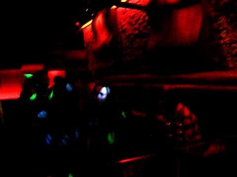 Singer *ENNOVI* & Bum Squad DJ SYKO in The Same Dam CLUB.!! PURE ULTRA LOUNGE