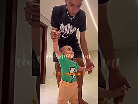 ✴️ Davizinho dançando