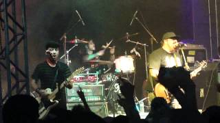 Hateen - Uma Vida Sem Saudade