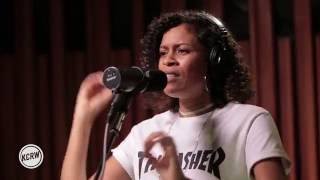 AlunaGeorge performing "Mediator" Live on KCRW