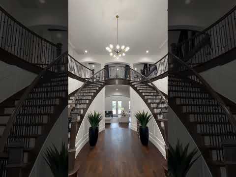 Thoughts on dual staircase? 💭🏡#dallasrealtor #realestate #staircase #videography