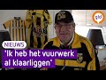 Een heel huis geel en zwart, deze supporters zijn klaar voor de bekerfinale