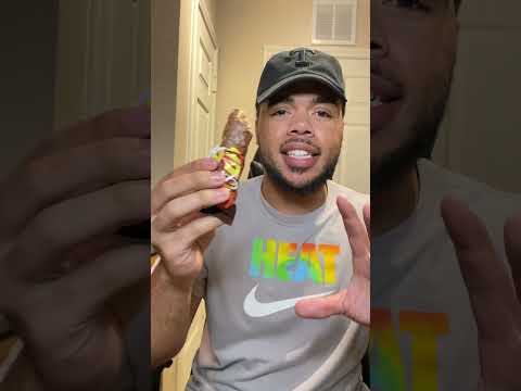 American tries a Nestle Lion candy bar