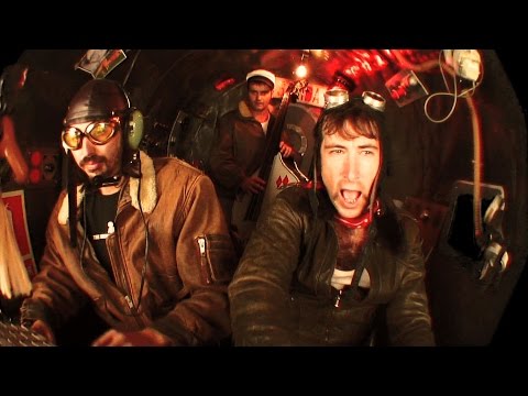 Muchachito Bombo Infierno - Aire (Videoclip Oficial)