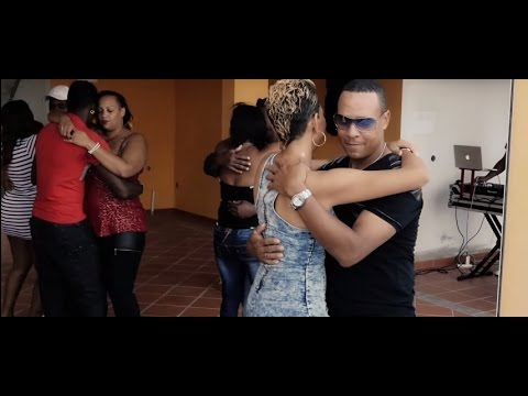 **AVEC MODÉRATION** DAVE / ZOUK 2015