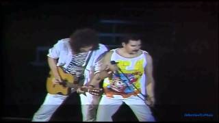 Queen At Wembley|#13 (You&#39;re So Square) Baby I Don&#39;t Care