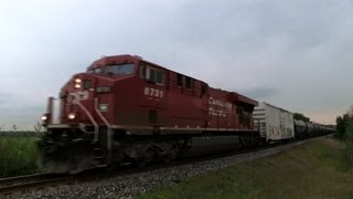 preview picture of video 'CP 8731 near Ivy (07SEP2012)'