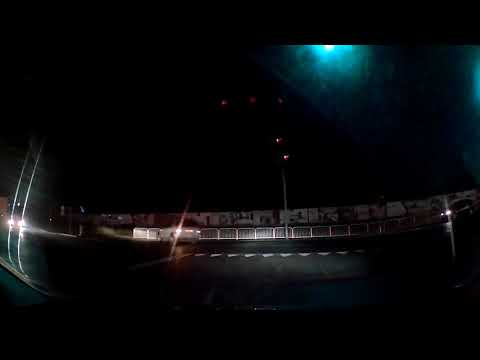 Bobiko: Trzemeszno przejazd ciężarówki na czerwonym