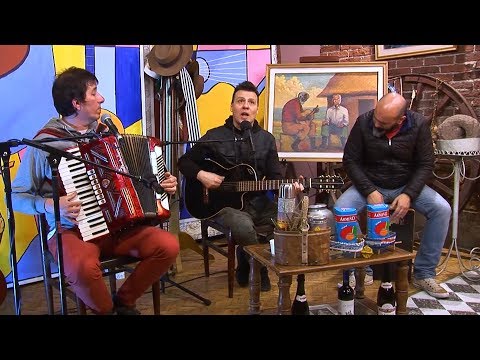 ENTRE MATES Y GUITARRAS PROGRAMA 233 - 2 DE DICIEMBRE DE 2017