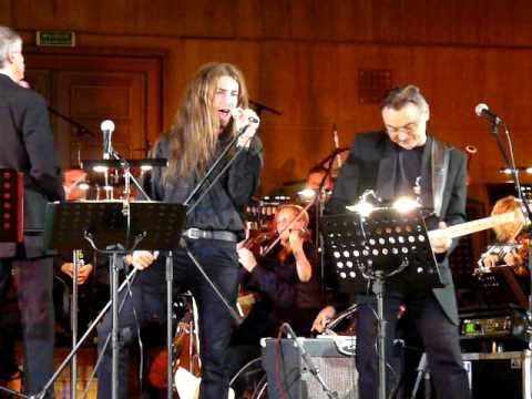 "Let me stand next to Your fire" THANKS JIMI SYMPHONIC L.Cichoński, voc Ł. Łyczkowski.By Koder